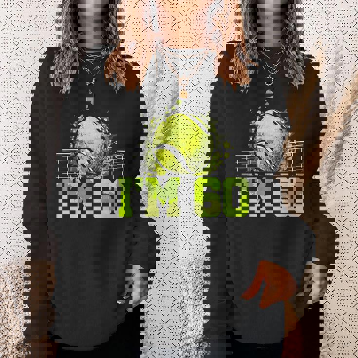 I'm 60 ラケット スポーツ テニス 選手 大人 還暦 スウェットシャツ 彼女への贈り物