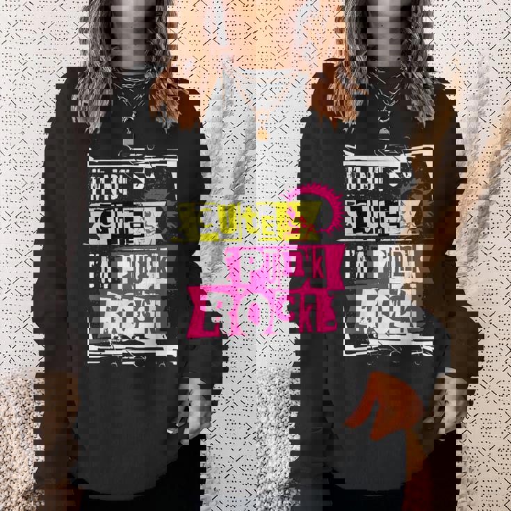 I'm Not Cute I'm Punk Rock パンクロッカー用 スウェットシャツ 彼女への贈り物