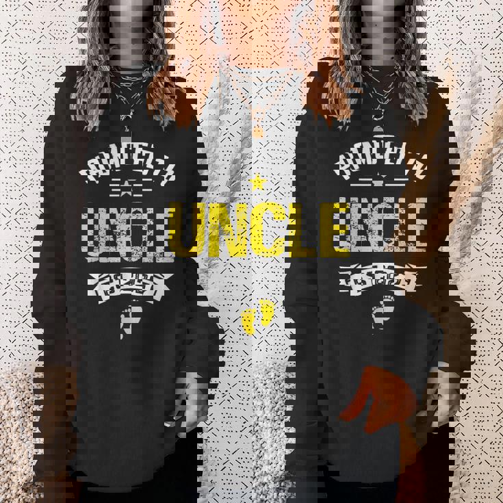 メンズ Promoted To Uncle Est 2027Oon To Be Dad スウェットシャツ 彼女への贈り物