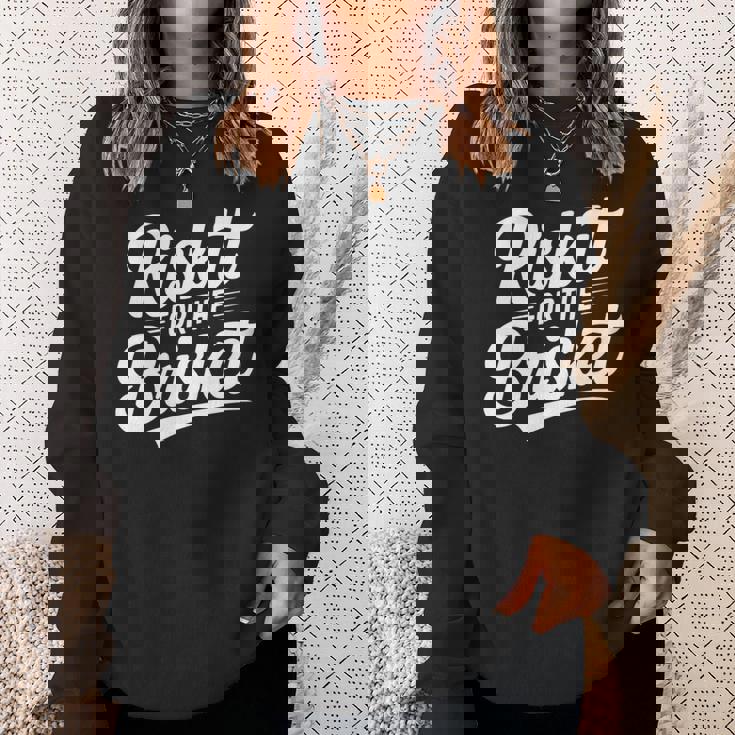 Risk It For The Brisket Bbqジョーク 長袖tシャツ スウェットシャツ 彼女への贈り物