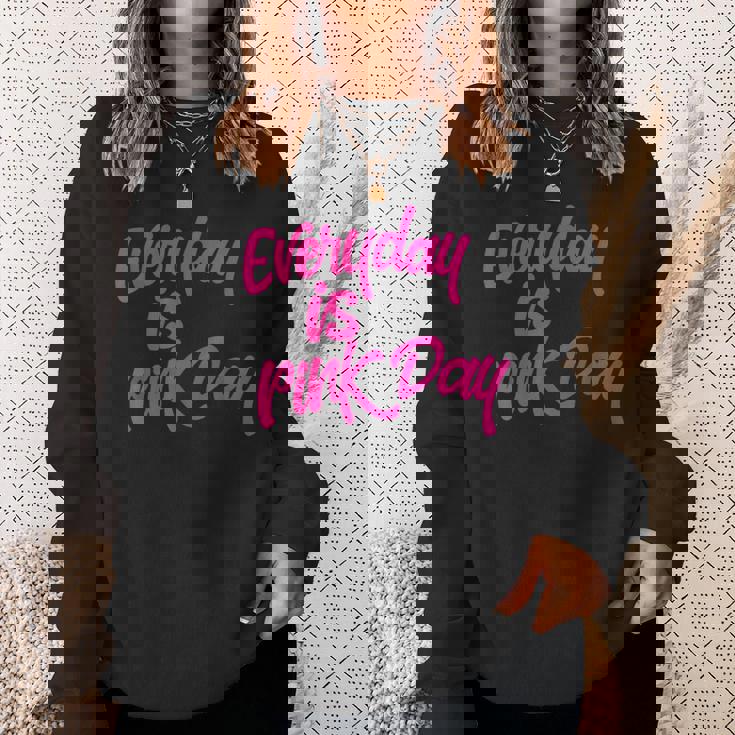 いじめ防止ピンクデイバディ Not A Bully End The Hate スウェットシャツ 彼女への贈り物