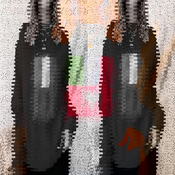 アルバニアのイタリアの愛-アルバニアとイタリア 長袖tシャツ スウェットシャツ 彼女への贈り物