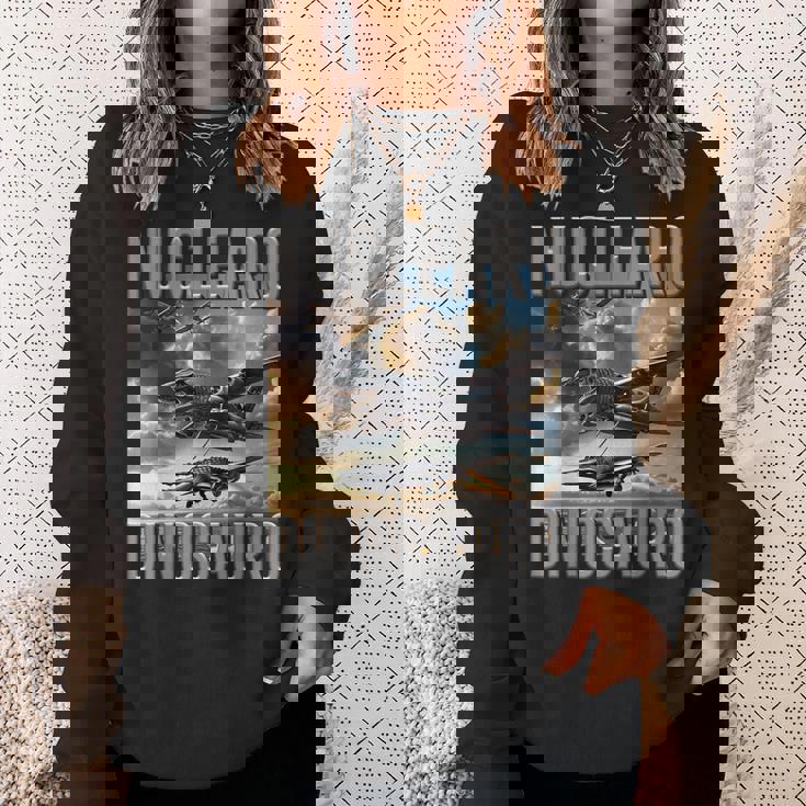 イタリア ブレイン ロット キャラクター ヌクレアロ 恐竜 キッズ ミーム スウェットシャツ 彼女への贈り物