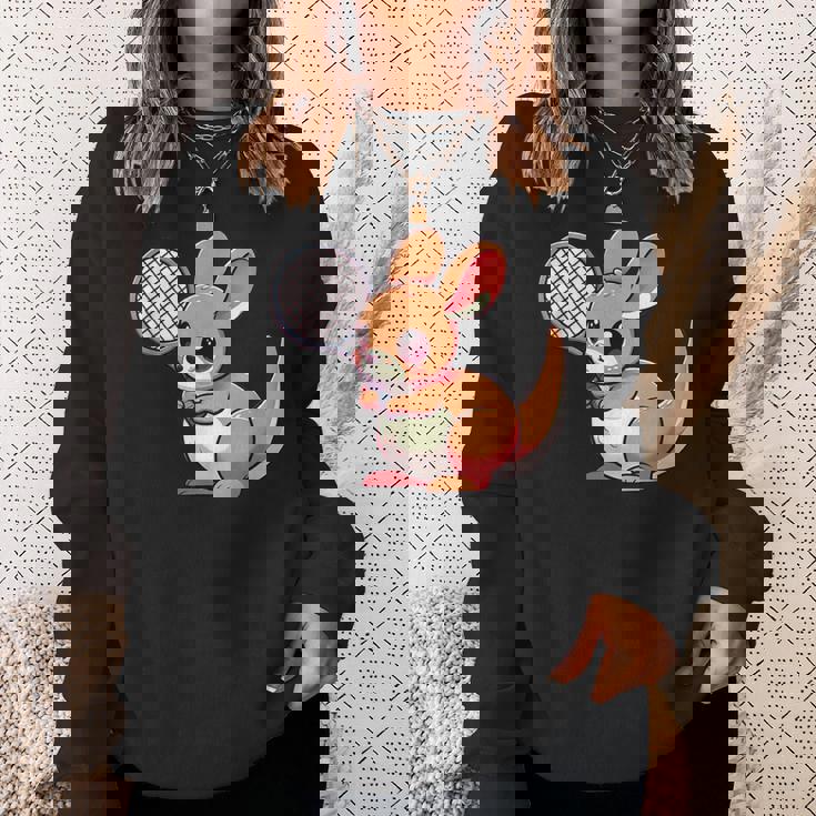 カンガルー かわいい ラケット スポーツ テニス プレイ 動物 キャラクター キュート スウェットシャツ 彼女への贈り物