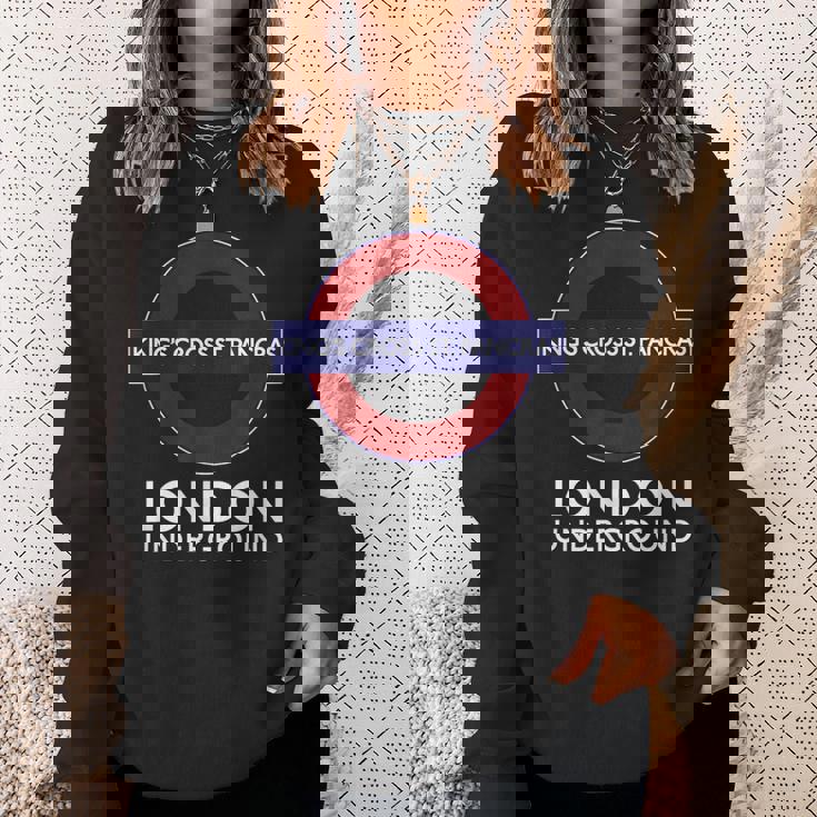 キングスクロス セントパンクラスロンドン地下鉄 スウェットシャツ 彼女への贈り物