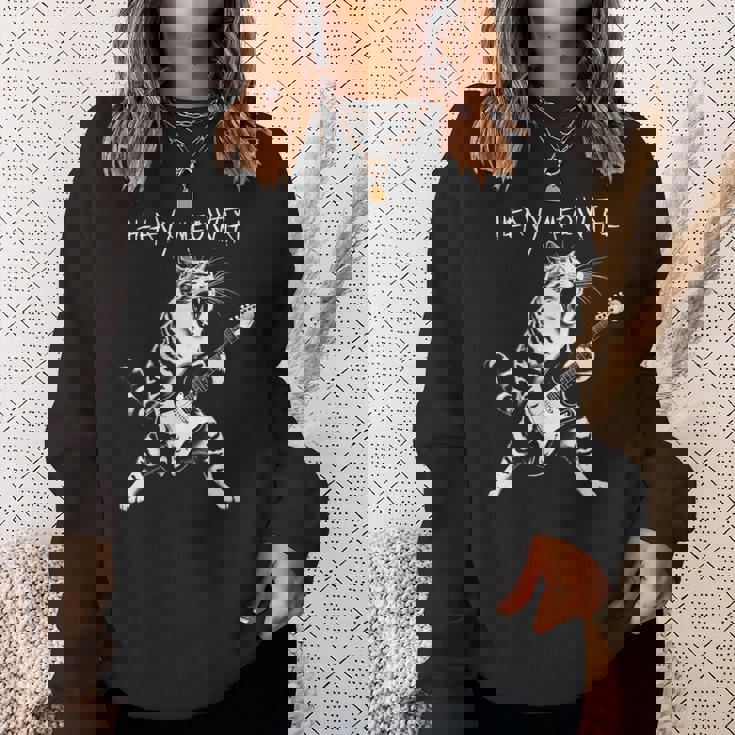 ギターを弾くクールな猫、ヘビーな「Meowtal」メタルパンクロックファン。 スウェットシャツ 彼女への贈り物