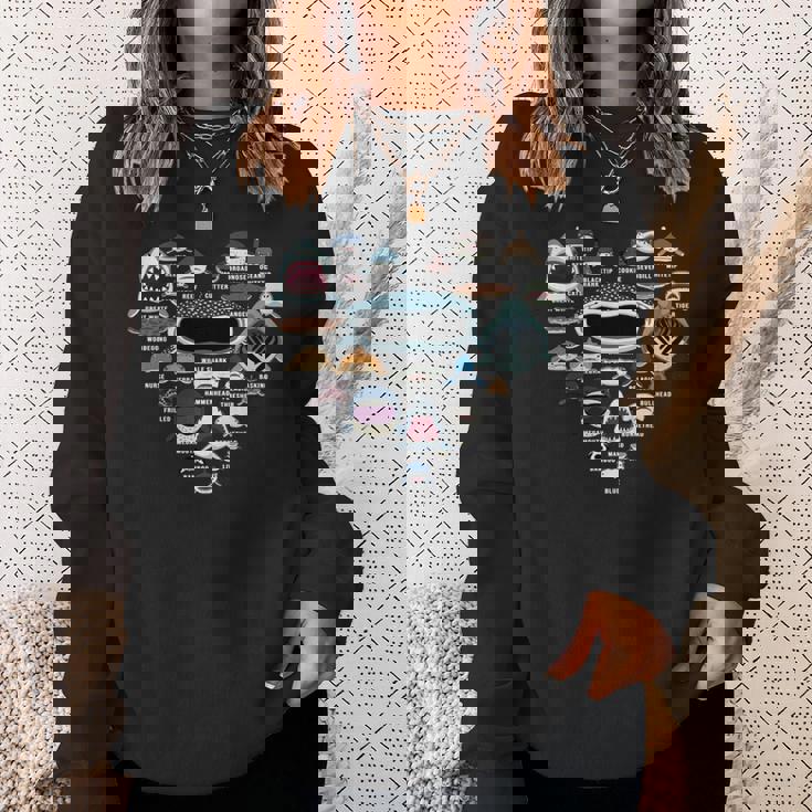 サメの識別 サメの顔 サメのハート 長袖tシャツ スウェットシャツ 彼女への贈り物