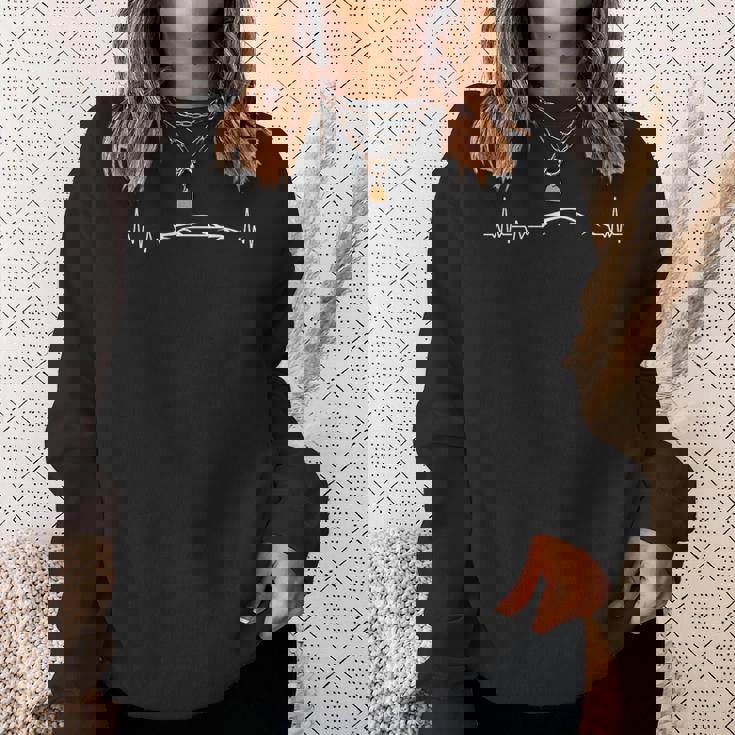 スポーツカー愛好家 ハートビート エキゾチック スー レーシング愛好家 スウェットシャツ 彼女への贈り物