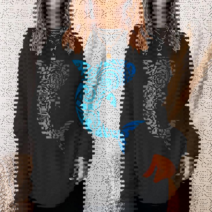 トライバルスタイル ハワイ マノ サメ 恋人 週間 ビーチギフト スウェットシャツ 彼女への贈り物