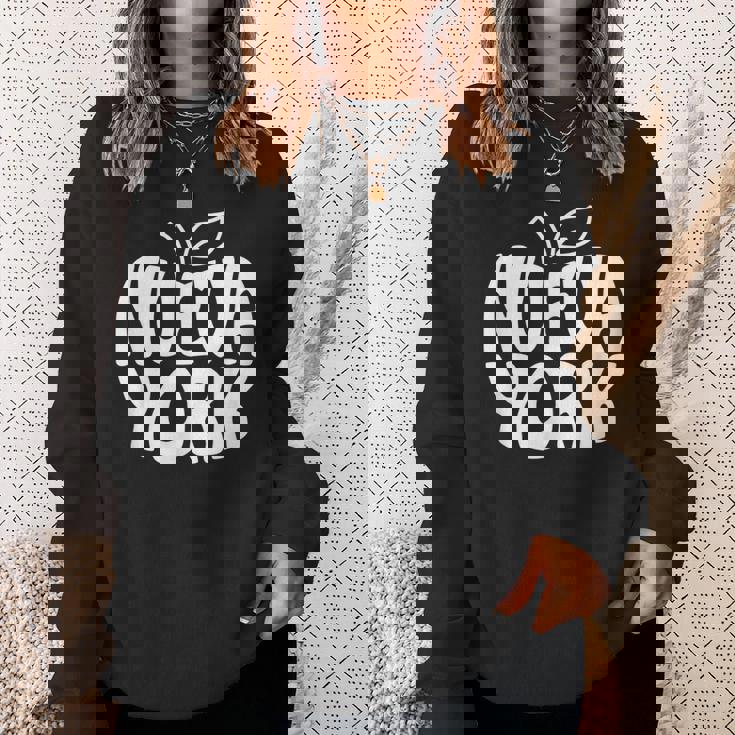 ニューヨーク Nyc ザ・ビッグ・ダイバーシブ・アップル・ラ・グラン・マンザナ スウェットシャツ 彼女への贈り物