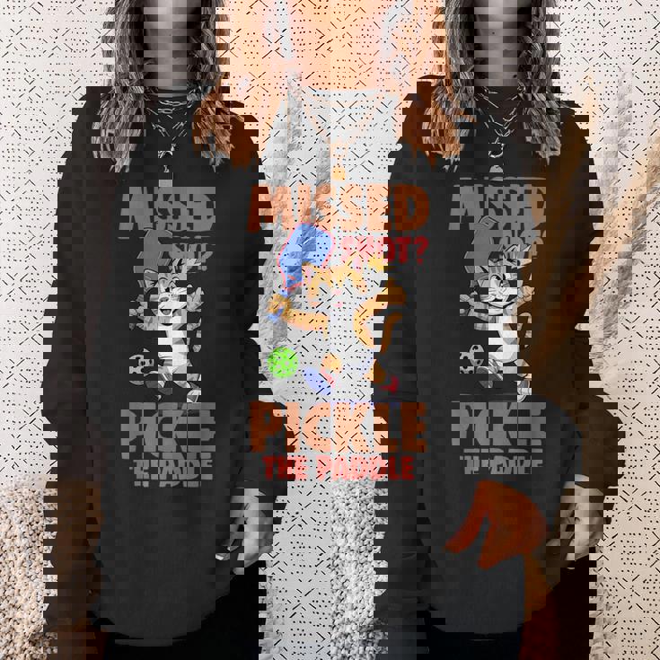 ピックルボール 猫 ミスショット ピクルス ザ・パドルプレイヤー スウェットシャツ 彼女への贈り物