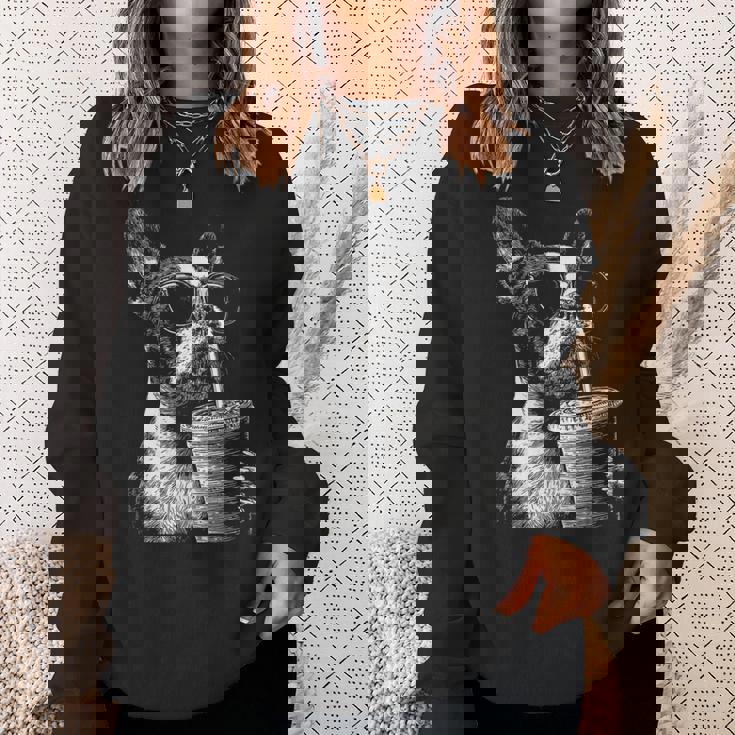 ボストンテリア ドリンク アイスコーヒー 面白い Bostie Dog Meme スウェットシャツ 彼女への贈り物