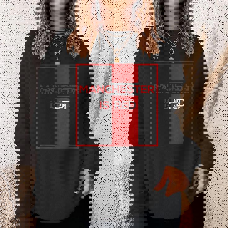 マンチェスター・イズ・レッド・ファニー・ユナイテッド・フットボール・サポーター スウェットシャツ 彼女への贈り物