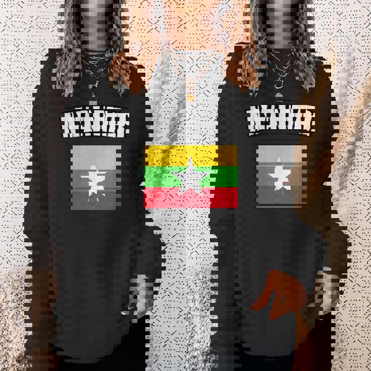 ミャンマー スウェットシャツ 彼女への贈り物