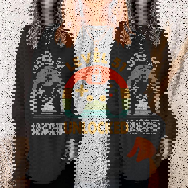 レベル51アンロック レトロヴィンテージ51歳の誕生日ゲームゲーマー スウェットシャツ 彼女への贈り物