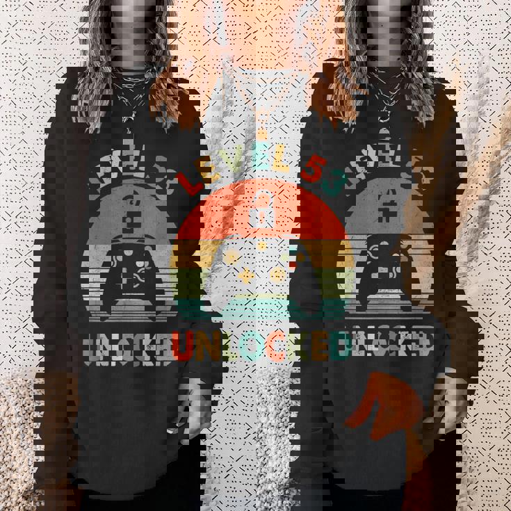 レベル53アンロック ヴィンテージ 53歳の誕生日ゲーマー 面白いゲーム スウェットシャツ 彼女への贈り物