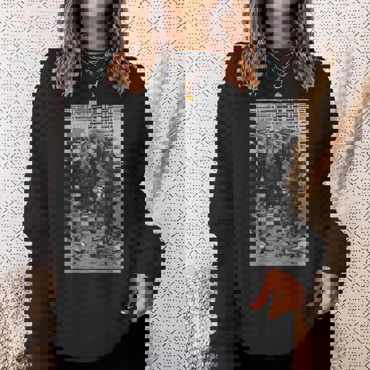 ローラースケートモンキーチンパンジーヴィンテージチンパンジーファニーモンキー スウェットシャツ 彼女への贈り物