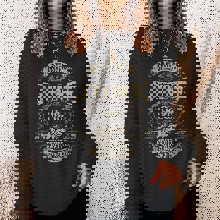 ヴィンテージ還暦伝説 1966年6月 60歳の贈り物 スウェットシャツ 彼女への贈り物