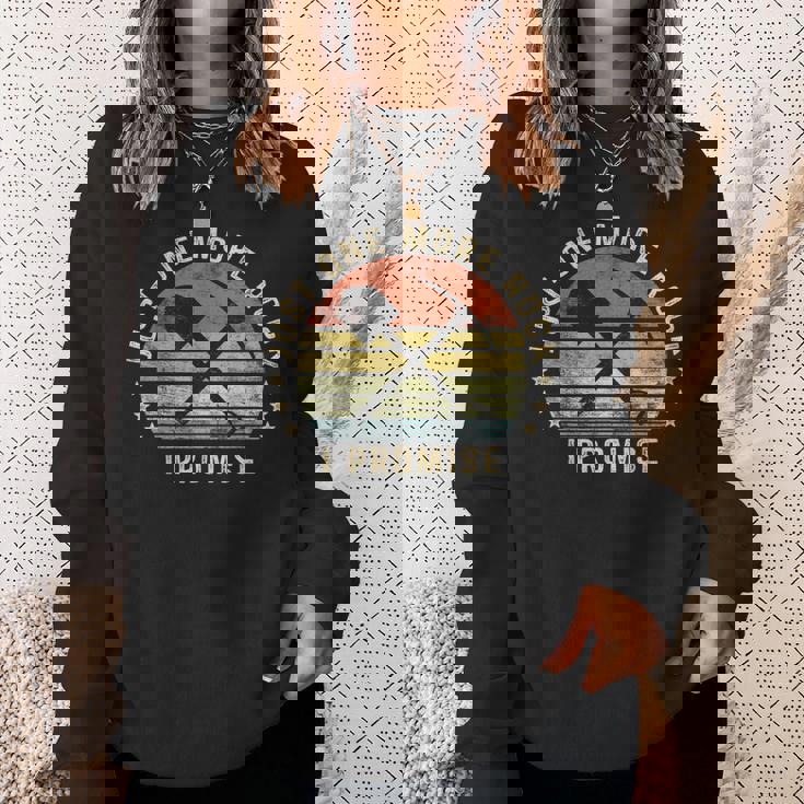 地質学ギフトジャストワンモアロックお約束おもしろ地質学者 スウェットシャツ 彼女への贈り物