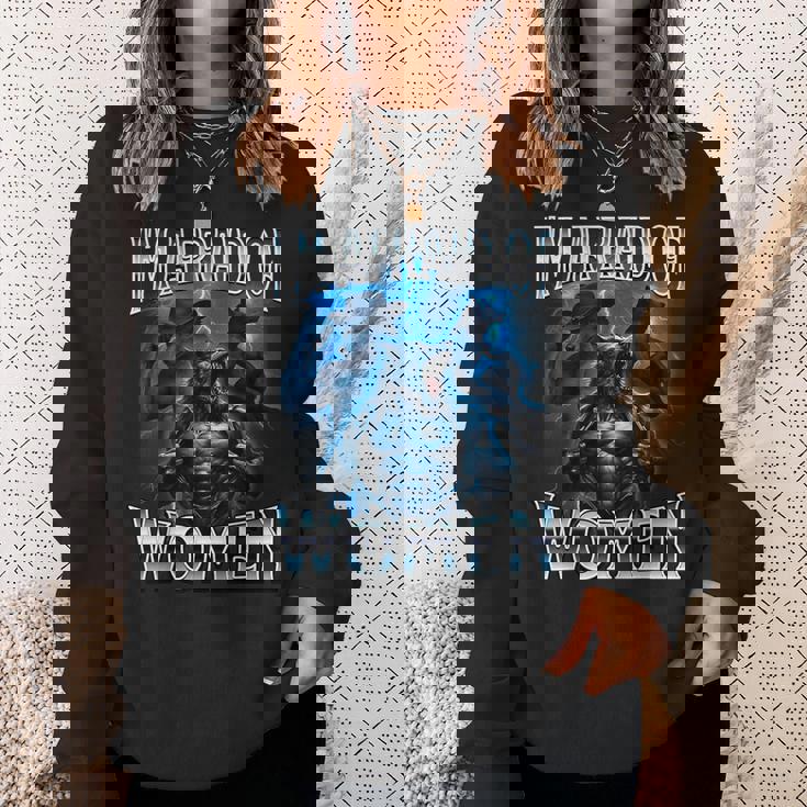 女が怖い狼アルファ・ウルフ・ミーム・クリンジ・ビアード スウェットシャツ 彼女への贈り物