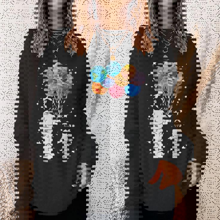 宇宙飛行士 宇宙飛行士 面白い宇宙小人太陽系 天文学 スウェットシャツ 彼女への贈り物
