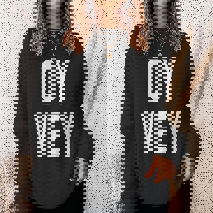 愉快なユダヤ人ユーモア Oyey ジディッシュ イスラエル ヘブライ語 ハヌカー スウェットシャツ 彼女への贈り物