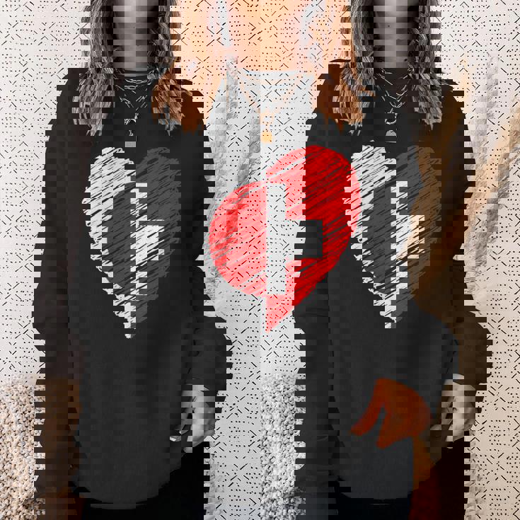 日本 スイス ハート 日本国旗 スイス国旗 ハート 長袖tシャツ スウェットシャツ 彼女への贈り物