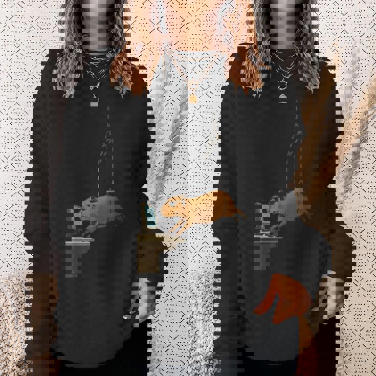 最高にクールなカピバラスパイインハイスト スウェットシャツ 彼女への贈り物