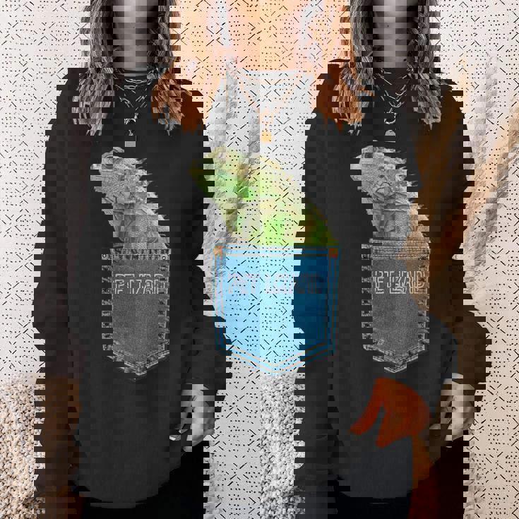 爬虫類 トカゲ ポケット ペット トカゲ イグアナ スウェットシャツ 彼女への贈り物