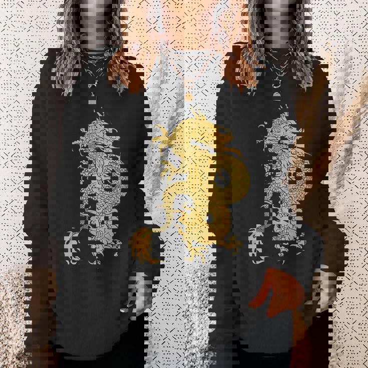 黄金龍 龍 幸運 富裕 幸せ 星 スウェットシャツ 彼女への贈り物