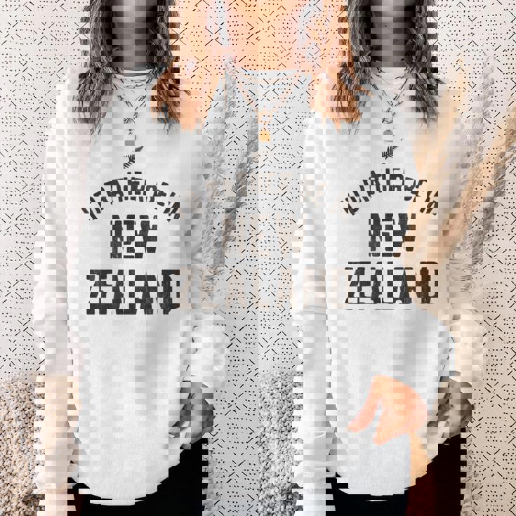 I'd Rather Be In New Zealand Nz Fern Kiwi ギフト スウェットシャツ 彼女への贈り物