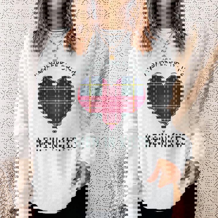 I'm Only Here For The In Kilts タータンチェック ハート スウェットシャツ 彼女への贈り物