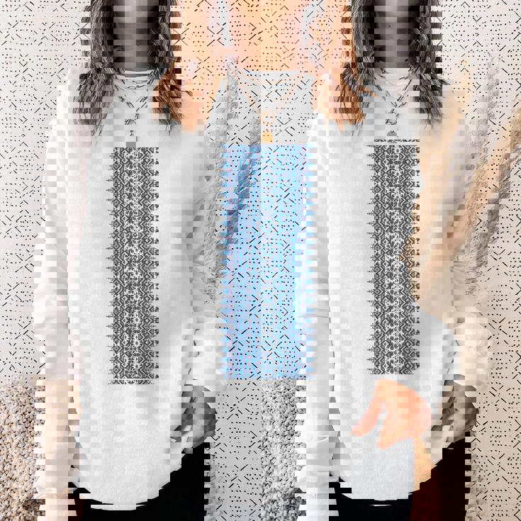 ウクライナ刺繍yshyvanka プリント 民族風オーナメント スウェットシャツ 彼女への贈り物