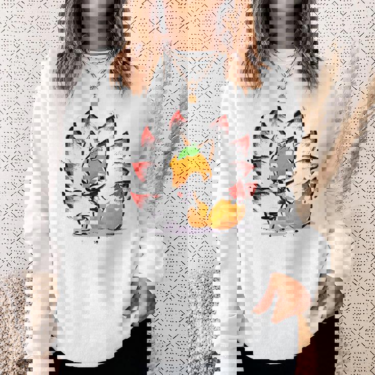 キタキツネ 狐 九尾 スウェットシャツ 彼女への贈り物