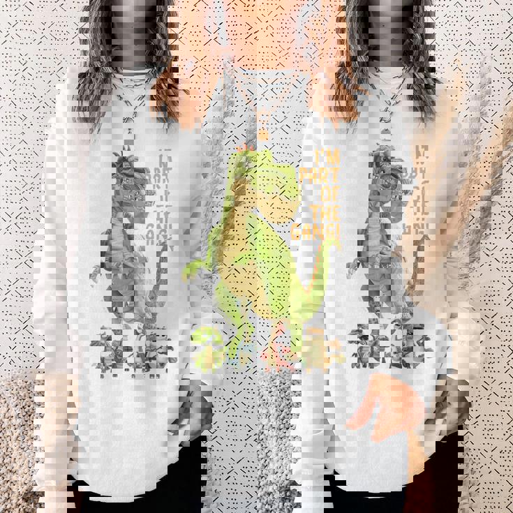 キッズ ギガントサウルス、最大の恐竜-カラフルで楽しいデザイン スウェットシャツ 彼女への贈り物