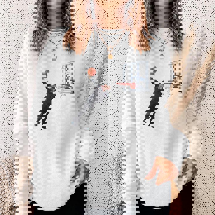 ダンキングダビングキムジョンウン北朝鮮バスケットボール スウェットシャツ 彼女への贈り物