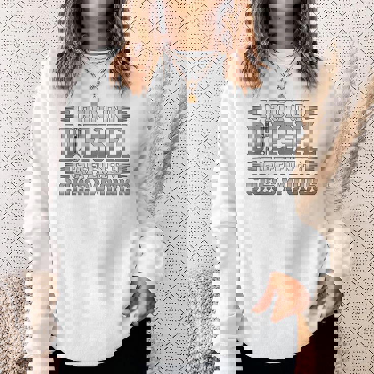 ディーゼルカフェインで走るトラック運転手 スウェットシャツ 彼女への贈り物