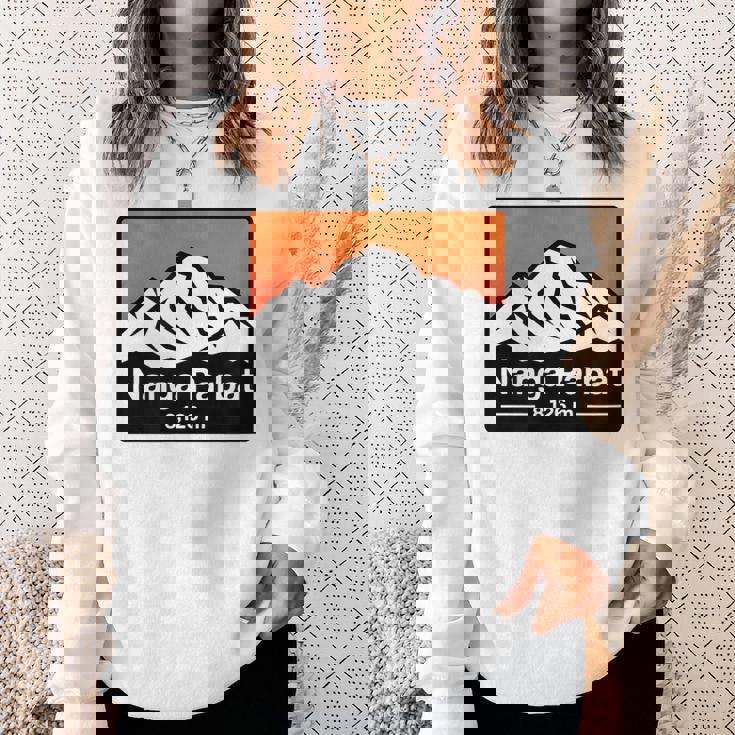 ナンガパルバット スウェットシャツ 彼女への贈り物