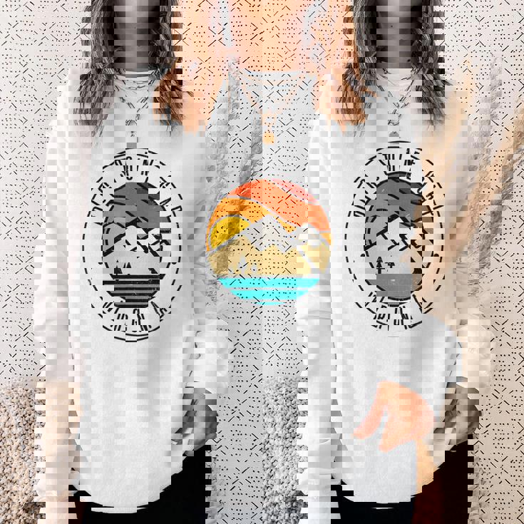 ミニマリスト アウトドア ビッグストーン ギャップ バージニアa スウェットシャツ 彼女への贈り物