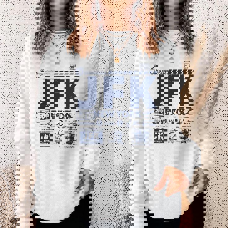 ヴィンテージ ニューヨーク Jfk 空港コード トラベルデイ レトロ Nyc 長袖tシャツ スウェットシャツ 彼女への贈り物