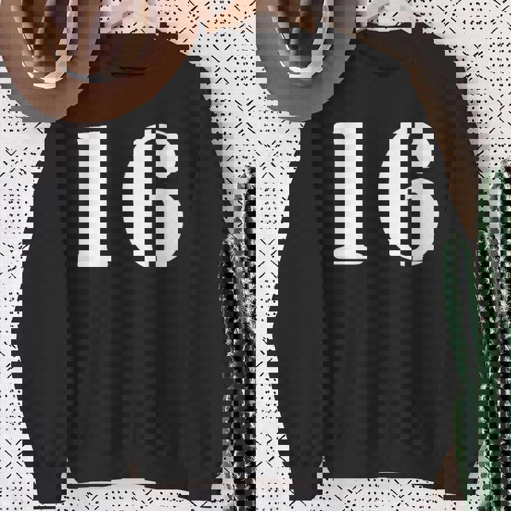 16番 16番 番号付き スウェットシャツ 年配の女性への贈り物