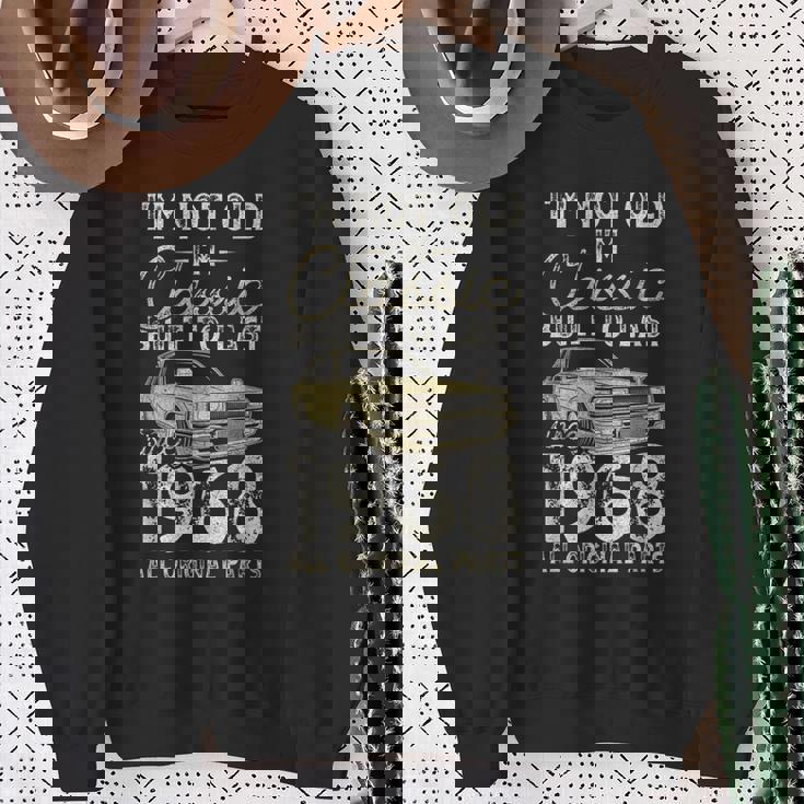 58 歳の誕生日、1968 年以来、クラシックカー、58 歳 スウェットシャツ 年配の女性への贈り物