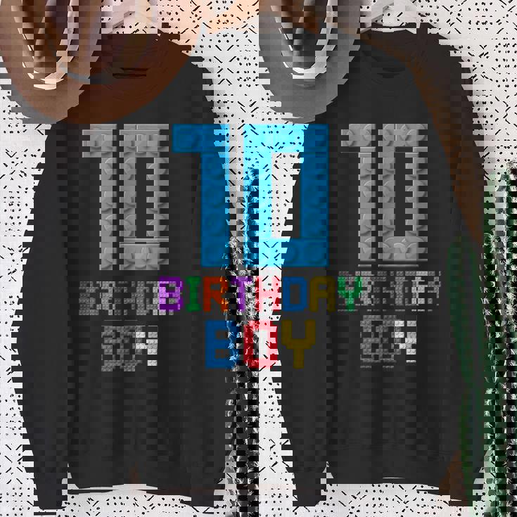 Building Bricks 10歳の誕生日 男の子 10年 マスタービルダー スウェットシャツ 年配の女性への贈り物