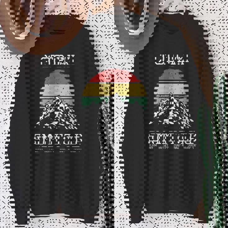 I Climbed Cotopaxiummit Club ハイキング エクアドルハイキング 長袖tシャツ スウェットシャツ 年配の女性への贈り物