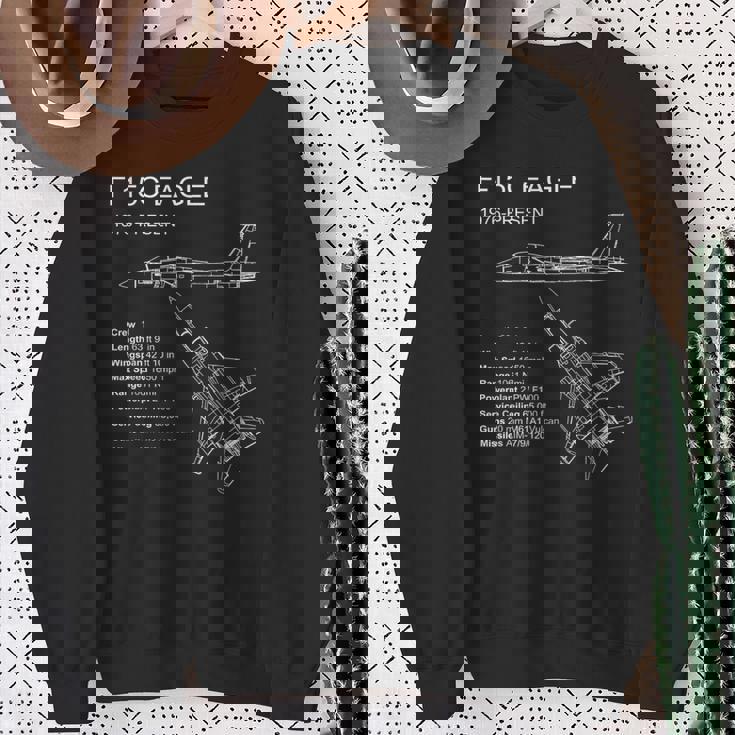 F-15 Eagle スウェットシャツ 年配の女性への贈り物