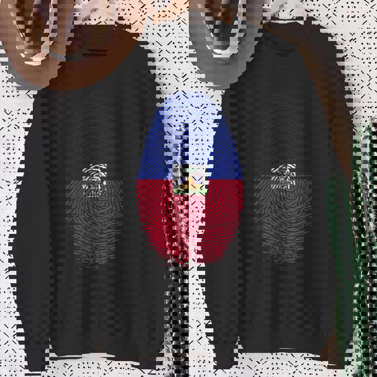 Haiti Flag Fingerprint Haitian For Haitians スウェットシャツ 年配の女性への贈り物