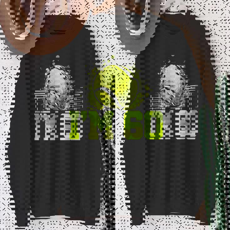 I'm 60 ラケット スポーツ テニス 選手 大人 還暦 スウェットシャツ 年配の女性への贈り物