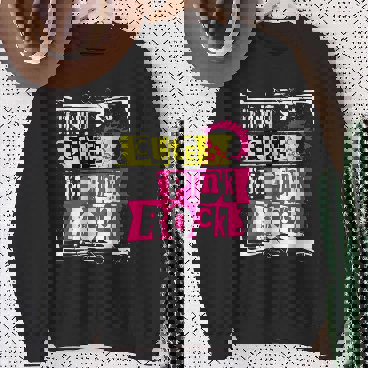I'm Not Cute I'm Punk Rock パンクロッカー用 スウェットシャツ 年配の女性への贈り物