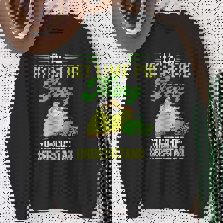 Key Lime Pie Thing レモンパイ デザート タルト フロリダパイ 長袖tシャツ スウェットシャツ 年配の女性への贈り物