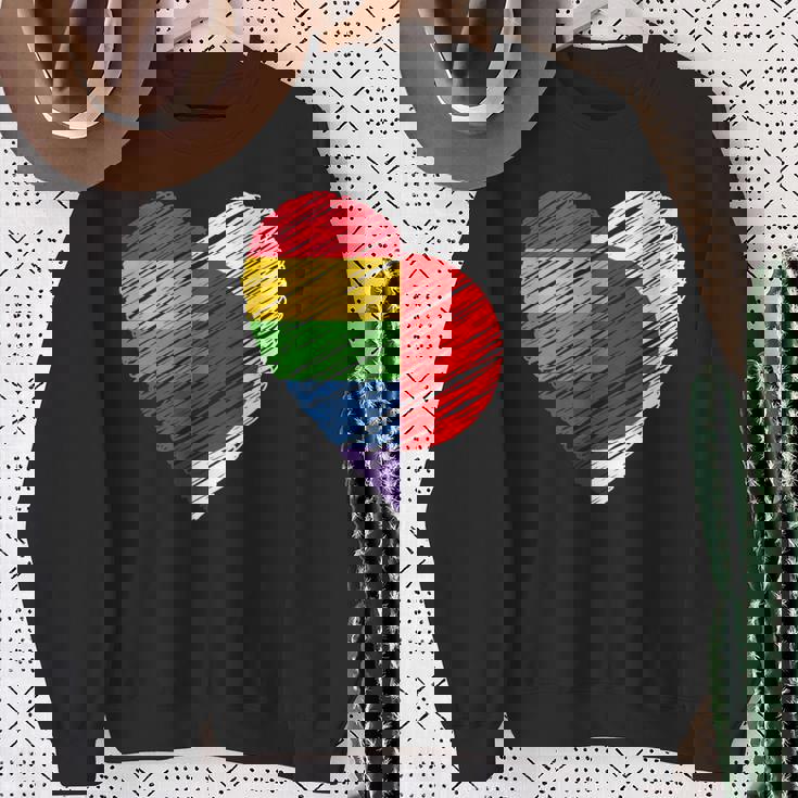 Lgbtq Japan ゲイプライド ハート ゲイとレズビアンの愛 Lgbt スウェットシャツ 年配の女性への贈り物